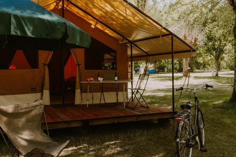 Camping Onlycamp Les Deux Rives Ланьон Экстерьер фото